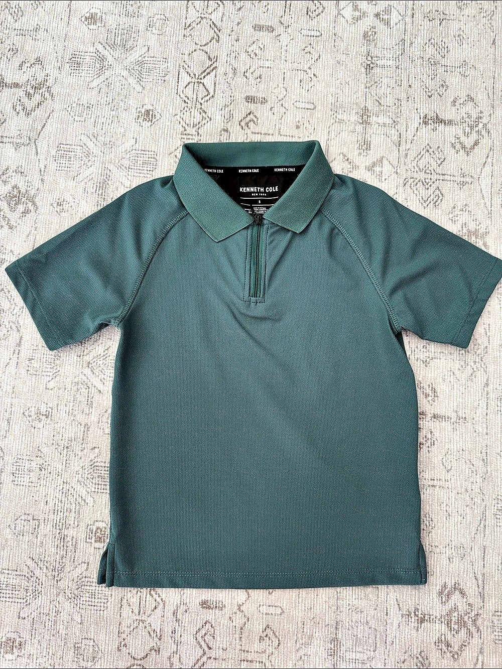 Kenneth Cole Boys Polo Shirt in Green Size Small Like New
